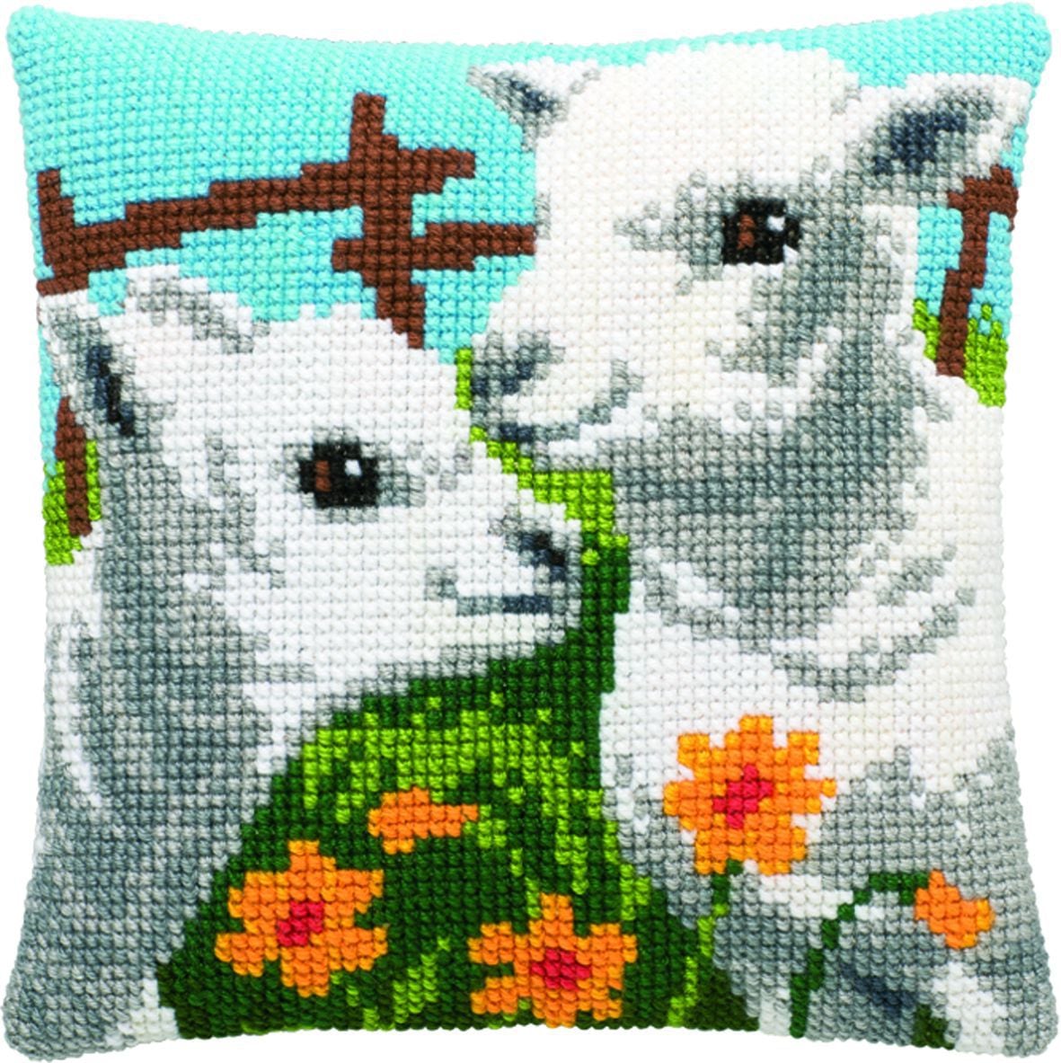 003268 - PAKO 40X40 cm CUSHION KIT LAMBS