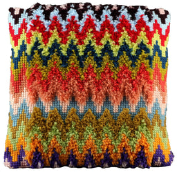 012003 - PAKO 40X40cm LATCH HOOK CUSHION FRONT KIT MULTI ZIG ZAG