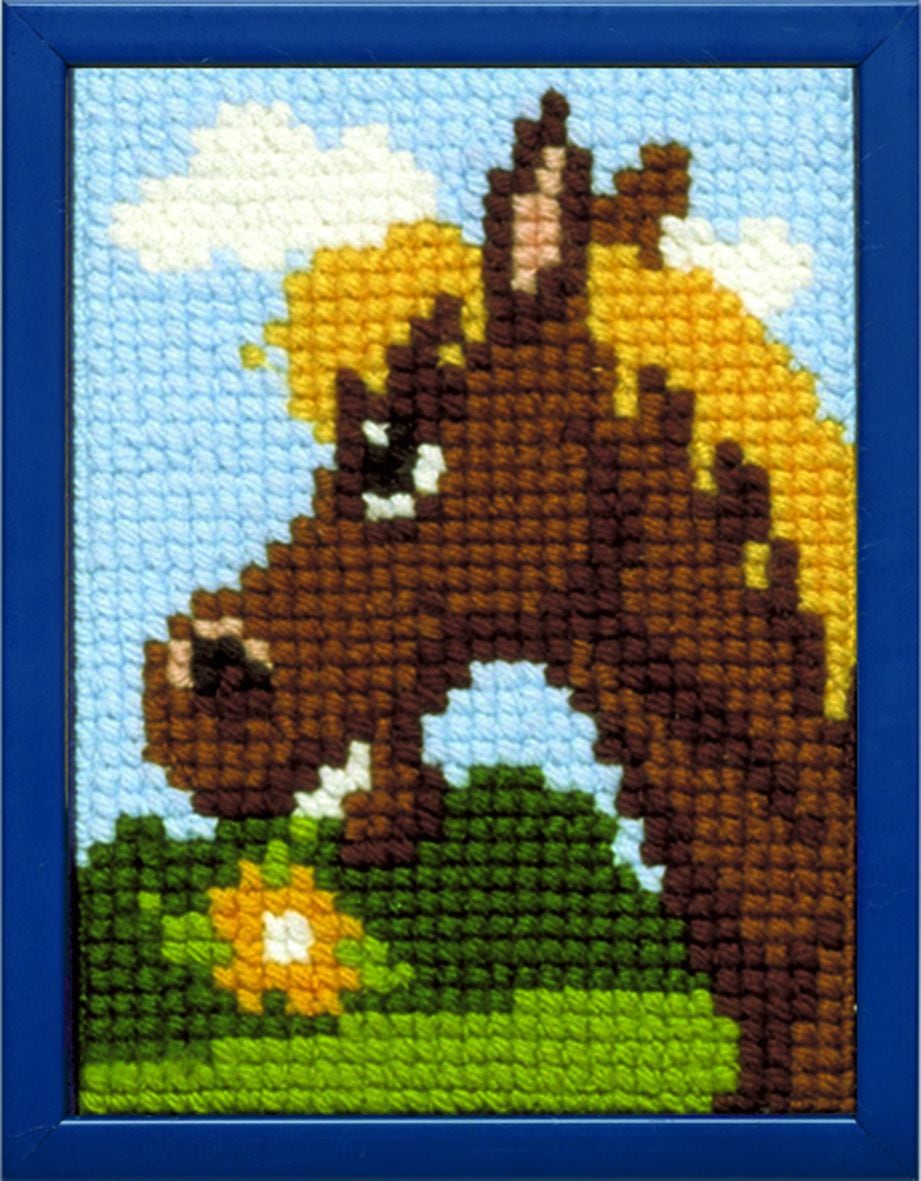 027030 - PAKO 18X24cm CROSS STITCH HORSE