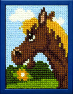 027030 - PAKO 18X24cm CROSS STITCH HORSE