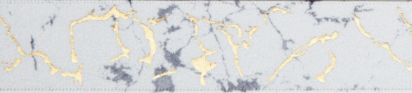 14982-25-1 BERISFORD MARBLE COL. 1  WHITE- SILVER AND GOLD EFFECT RIBBON