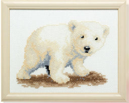 210885 - PAKO 13X17cm POLAR BEAR CUB COUNTED CROSS STITCH KIT
