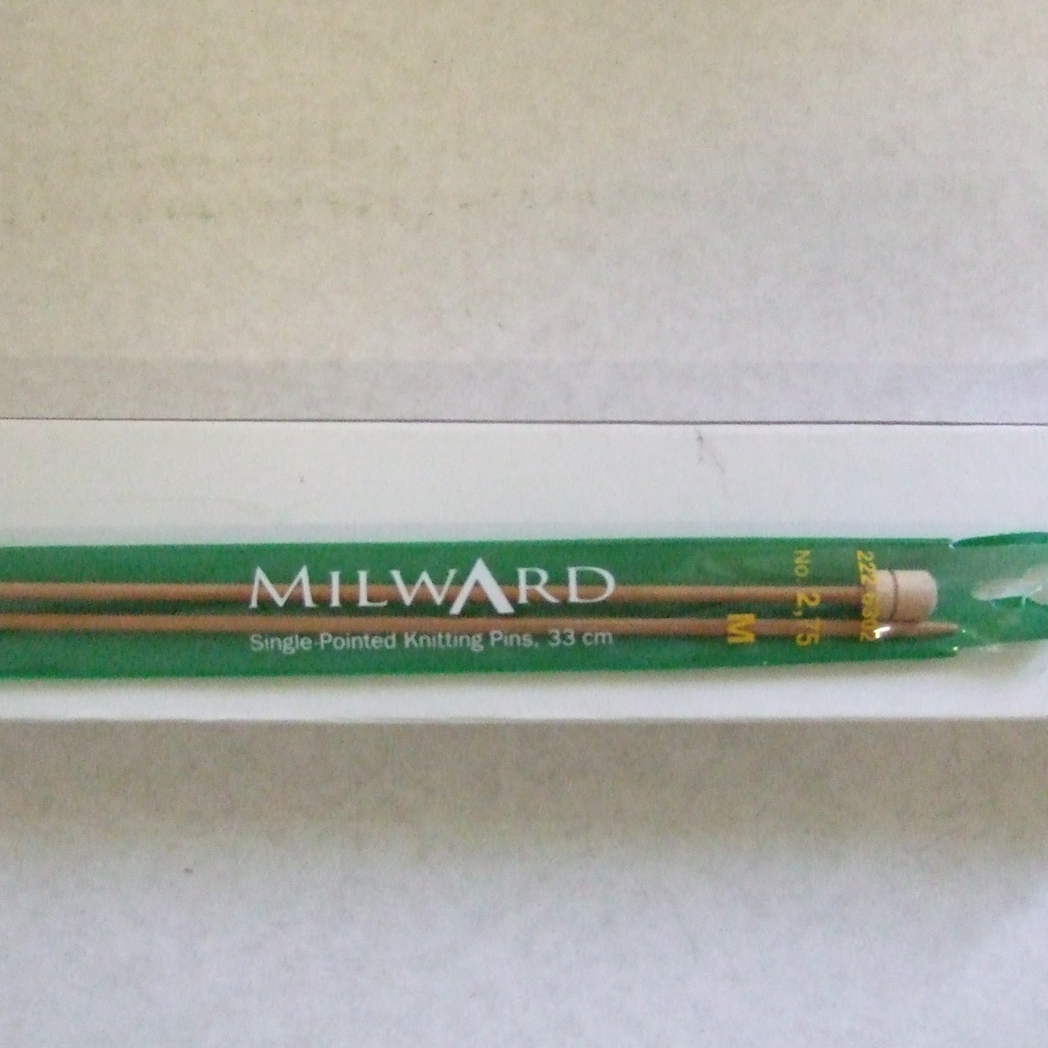 2226302  **MILWARD BAMB KNIT PIN 33CM X 2.75MM