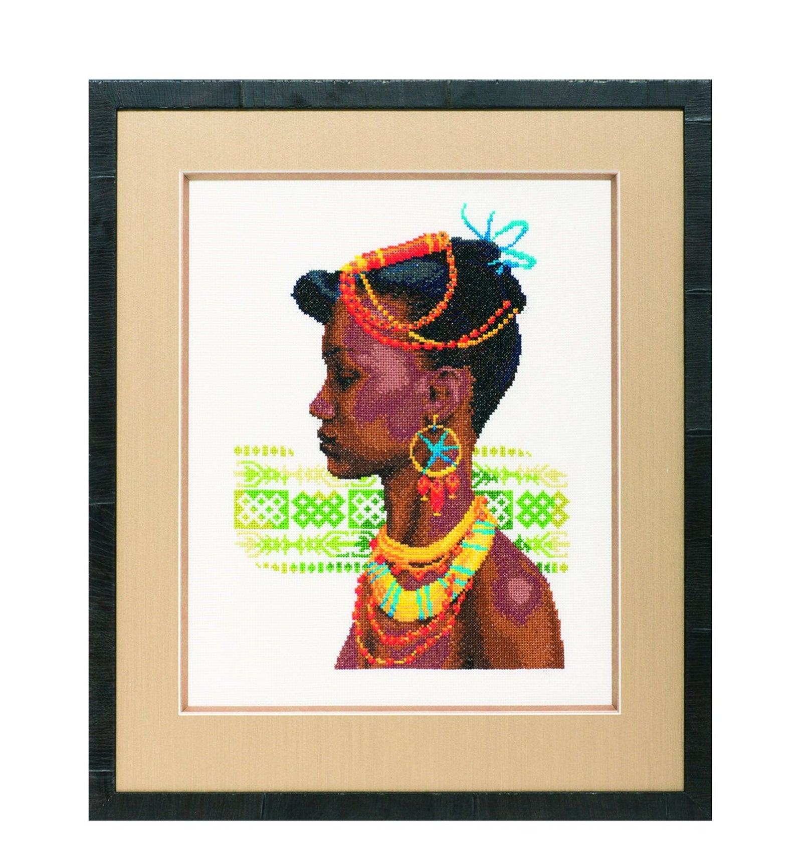 237102 - PAKO 43X51 cm AFRICAN LADY COUNTED CROSS STITCH KIT