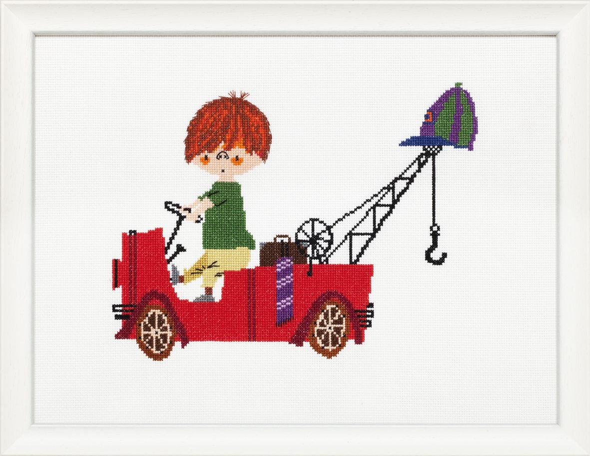 270101 - PAKO KIDS RED TOW TRUCK 44X34cm COUNTED CROSS STITCH KIT