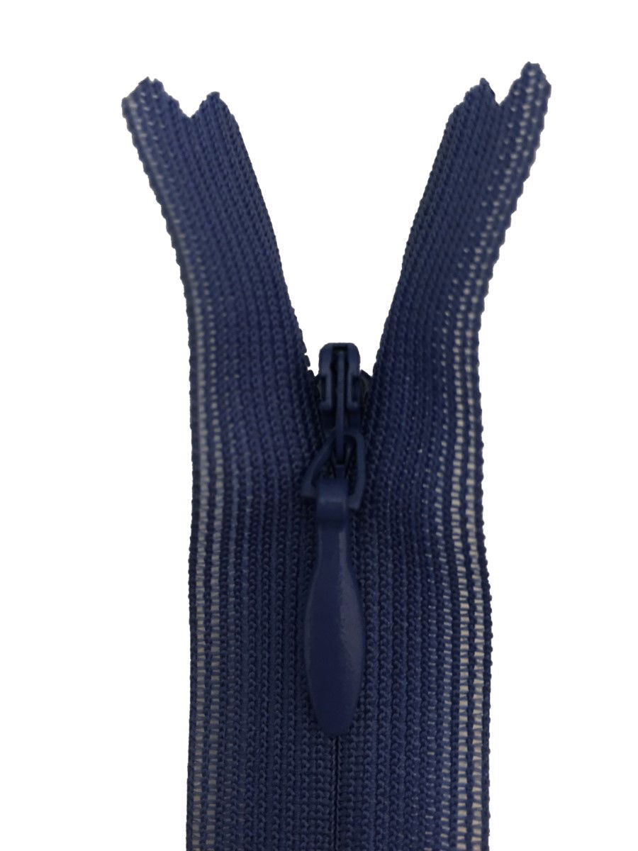 2CC-16-557 - YKK BEULON L/W CONCEAL ZIP 16 INCH 41 cm 557 LT ROYAL BLUE