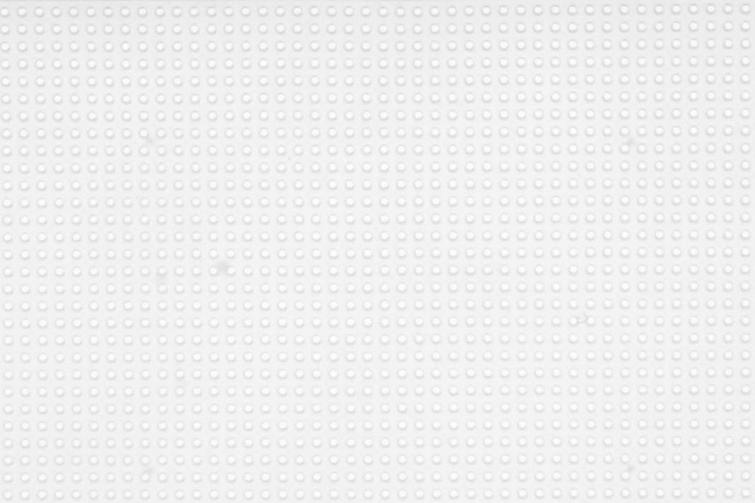 33275-1 - 14 COUNT CLEAR PLASTIC CANVAS 11X8.5 inches