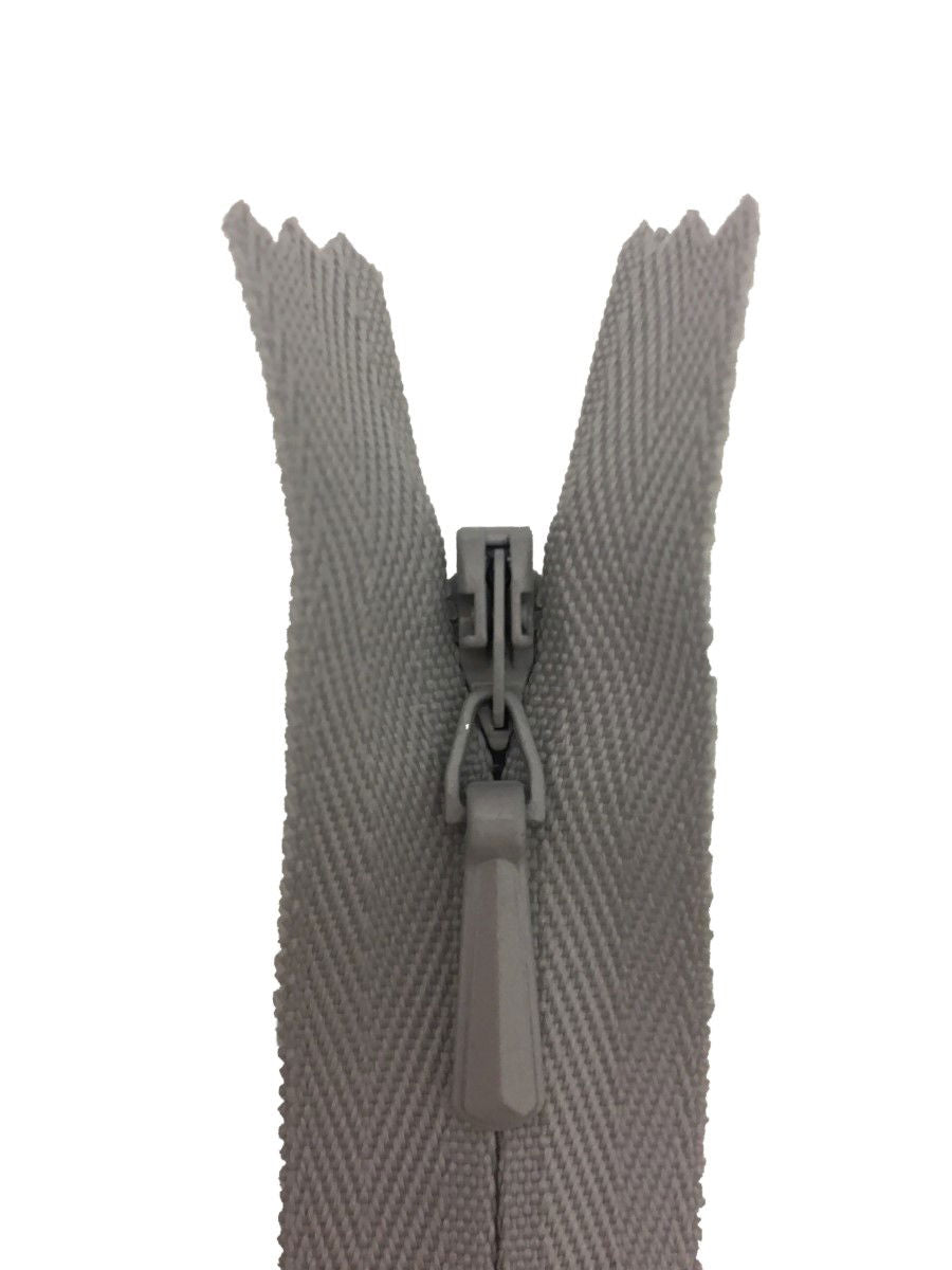 3CC-16-336 - YKK CONCEALED ZIP 16 inch 41 cm  336 LT GREY