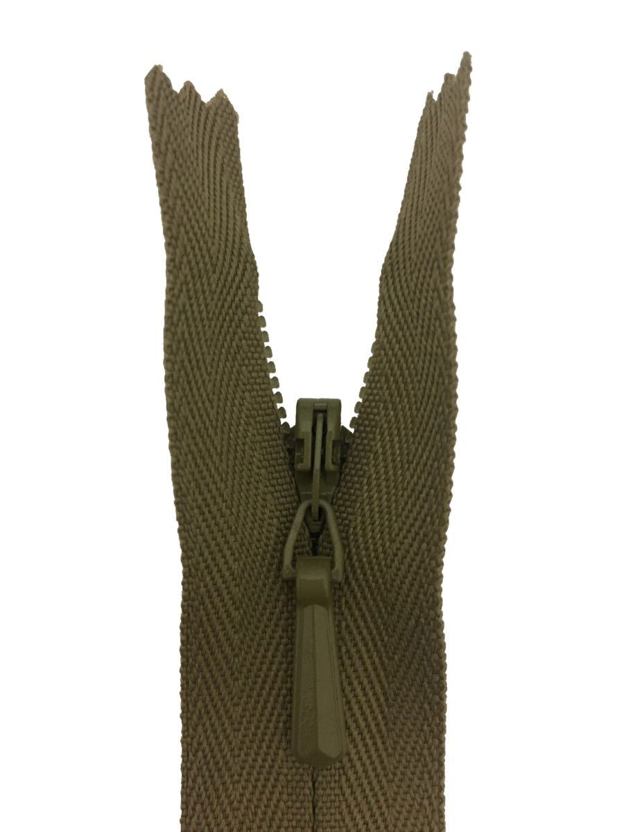 3CC-22-896 - YKK CONCEALED ZIP 22 inch 56 cm 896 DONKEY