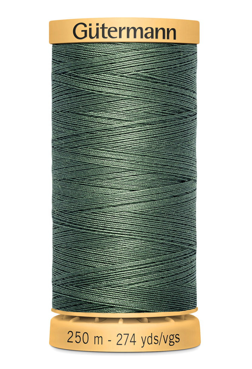 715271-8724 - GUTERMANN NATURAL COTTON THREAD 250m 8724 GREEN