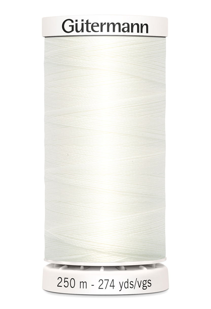 717878-111 - GUTERMANN SEW ALL THREAD 250m 111   IVORY