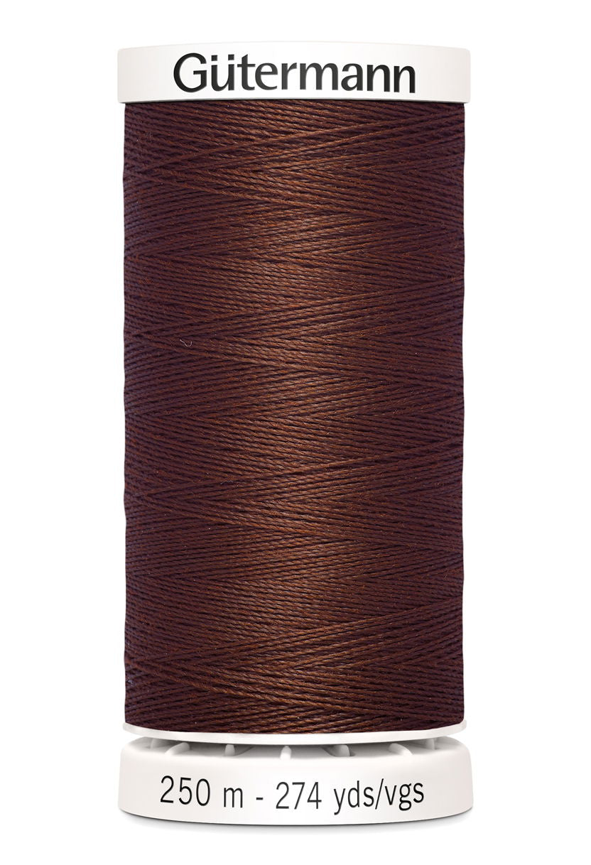717878-230 - GUTERMANN SEW ALL THREAD 250m 230 WALNUT
