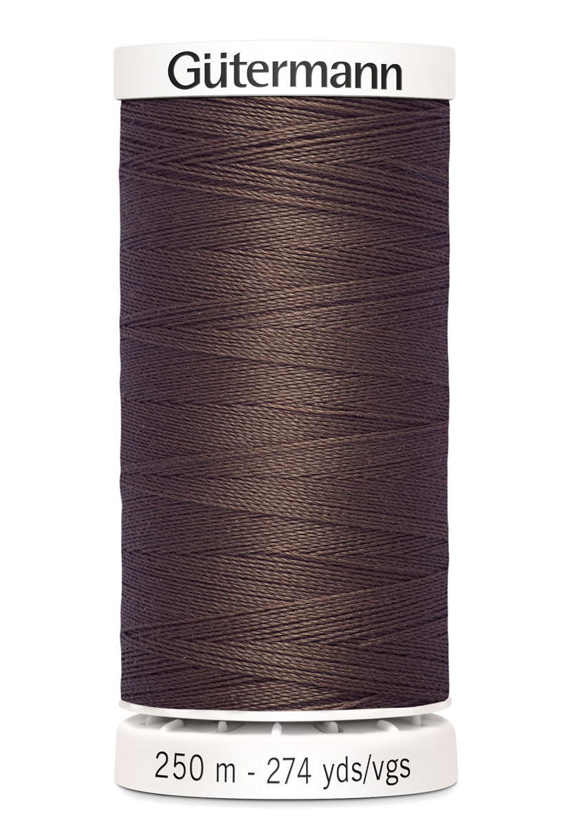 717878-446 - GUTERMANN SEW ALL THREAD 250m 446 BROWN