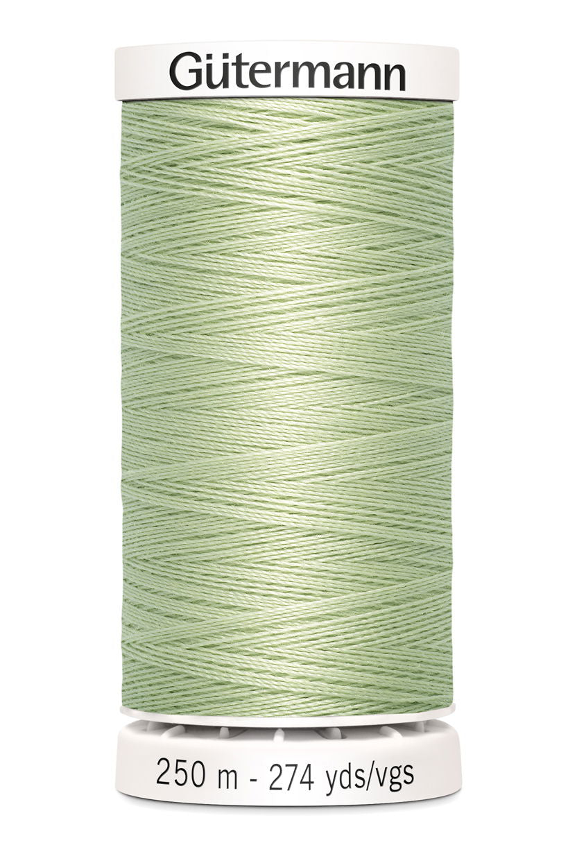 717878-818 - GUTERMANN SEW ALL THREAD 250m 818 LIGHT MINT