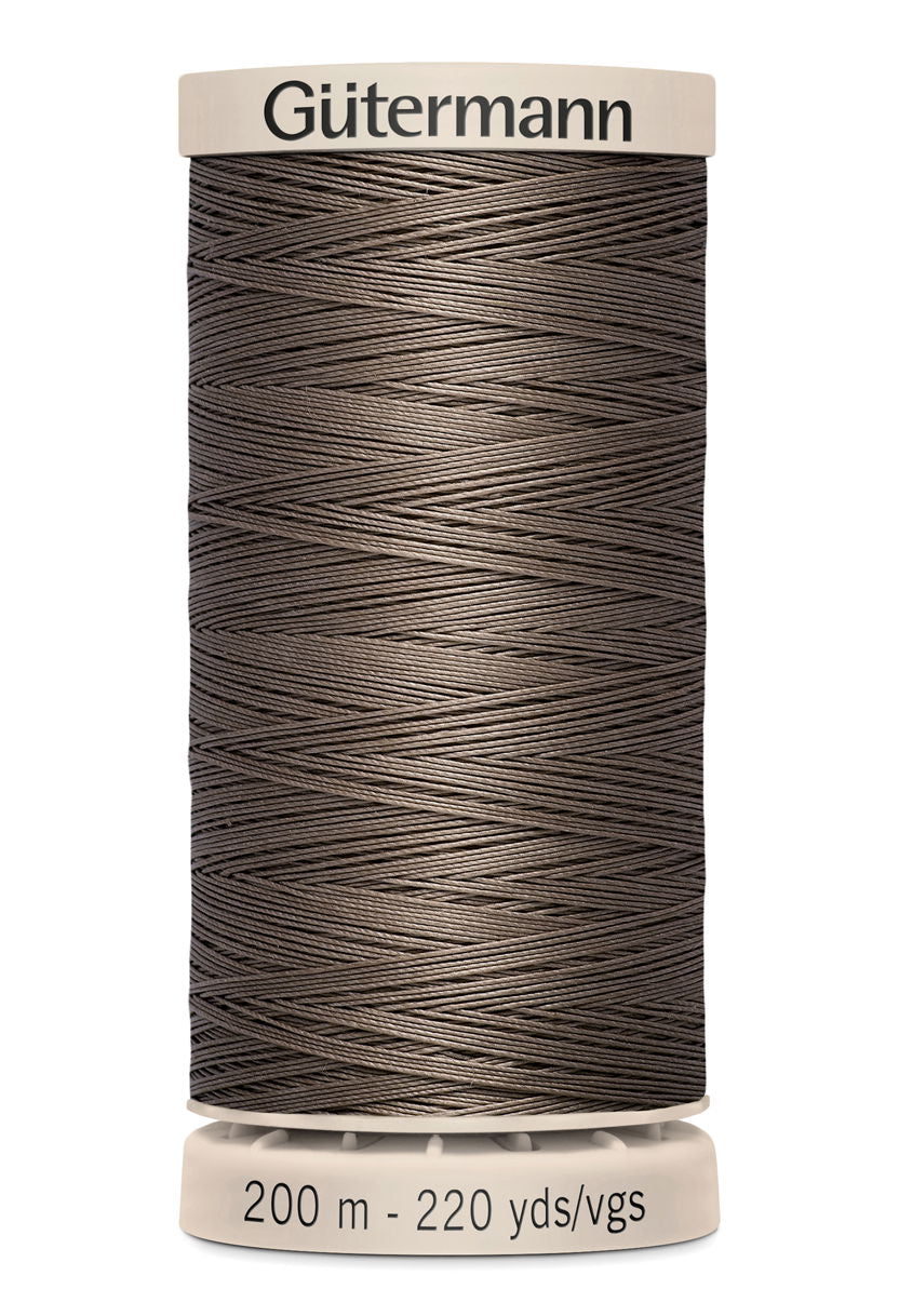 719803-1225 - GUTERMANN NATURAL QUILTING THREAD 200m 1225 ECRU
