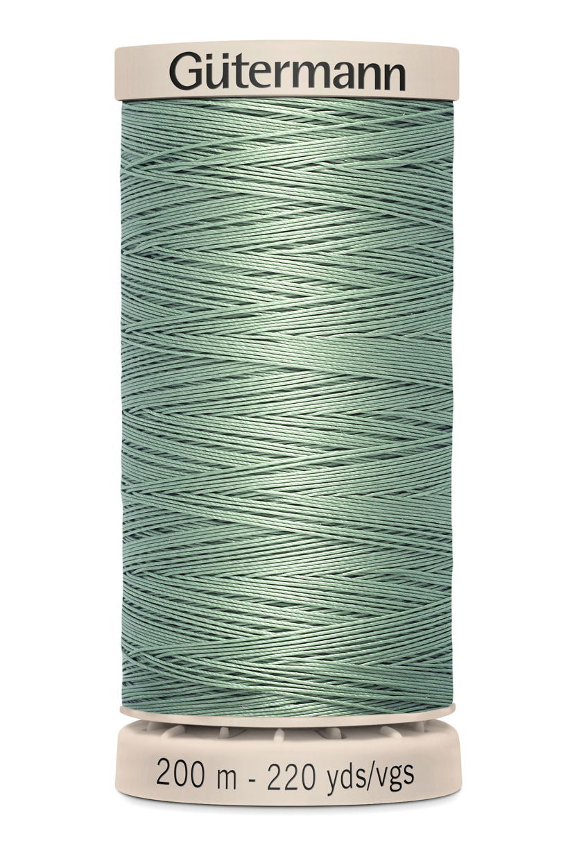 719803-8816 - GUTERMANN NATURAL QUILTING THREAD 200m 8816 MID GREEN