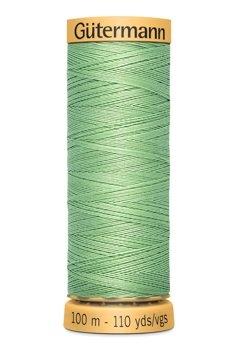 744484-7880 - GUTERMANN NATURAL COTTON THREAD 100m 7880 GREEN