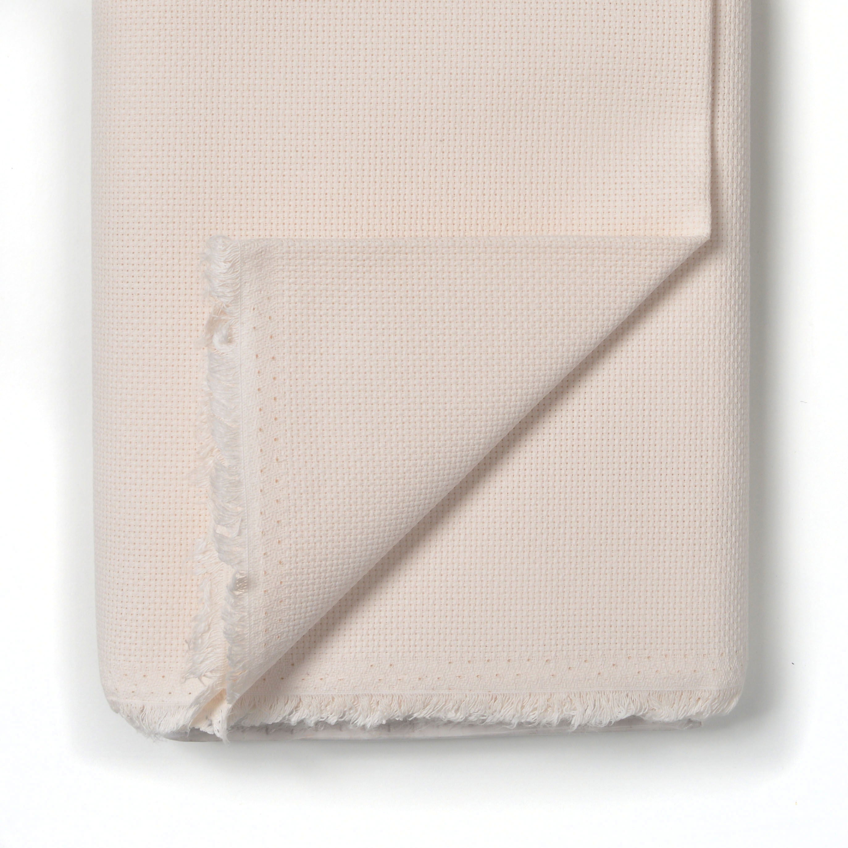 A14AW150 - COTTON AIDA 14  CT ANTIQUE WHITE 150 cm