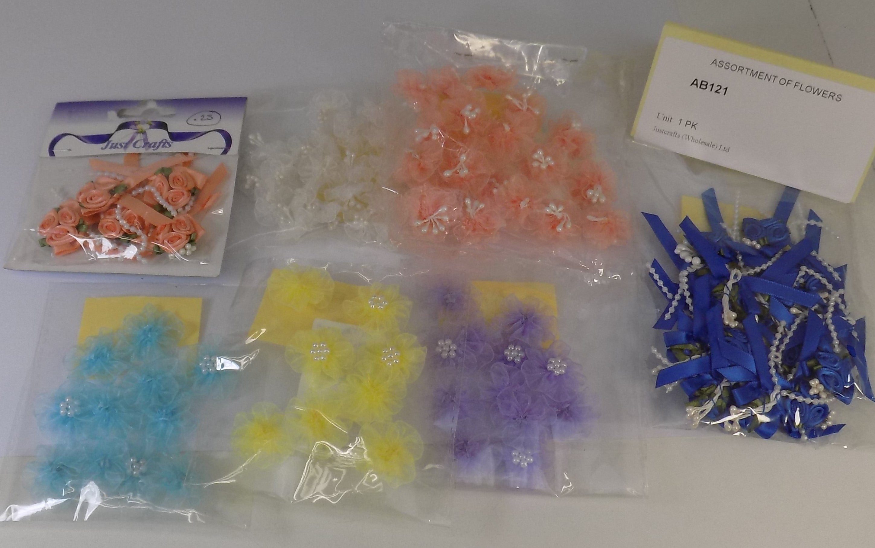 AB121  ASSORTMENT OF FLOWERS