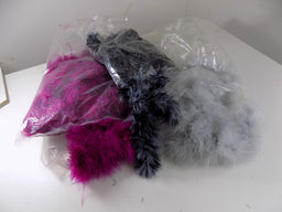 AB33  ASSORTMENT OF MARABOU/BOA FEATHERS X 4