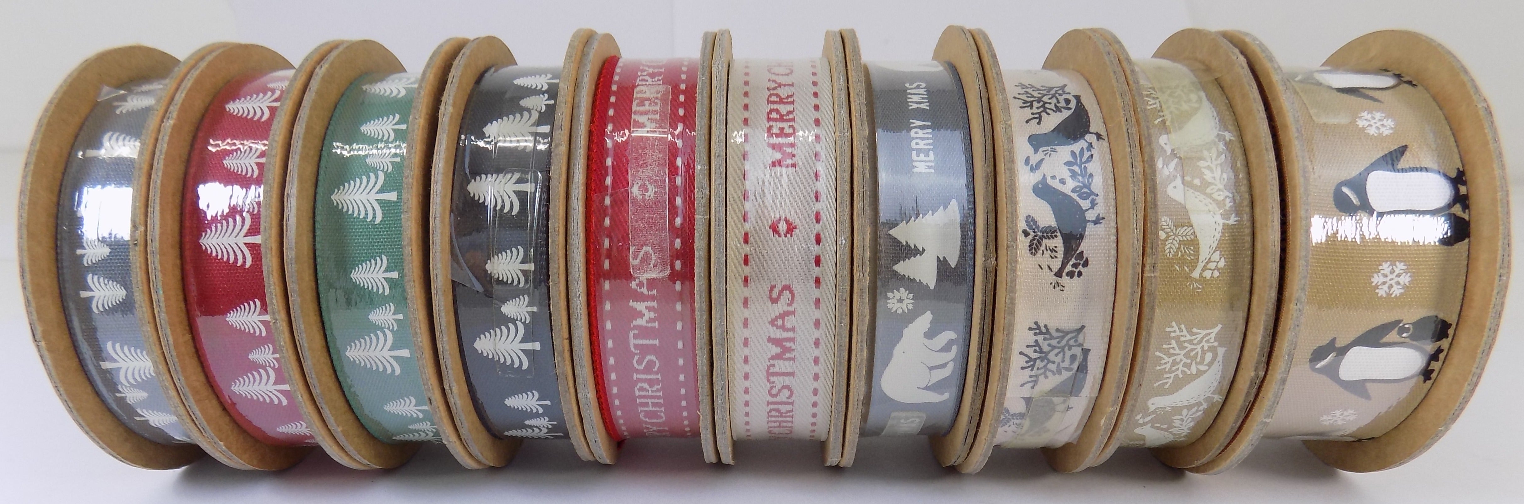 AB36  ASSORTMENT OF BERIFORDS CHRISTMAS RIBBONS X 10
