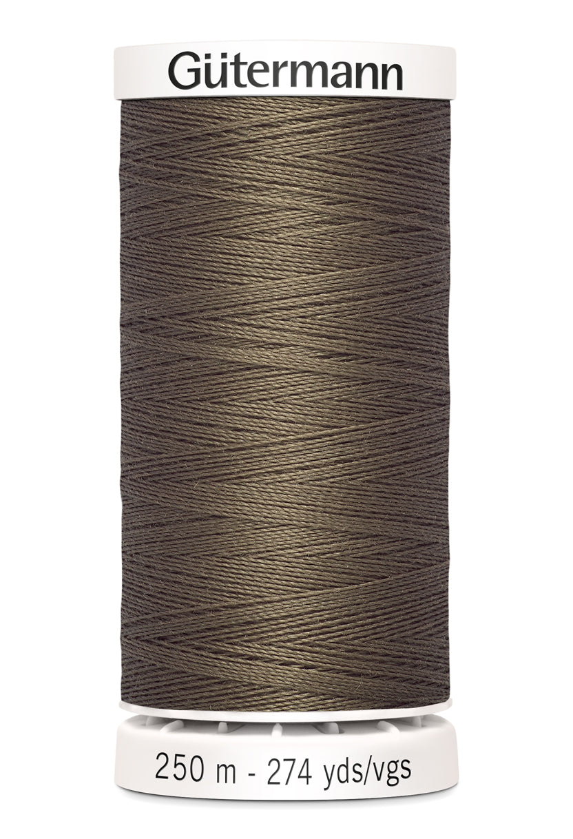 717878-815 - GUTERMANN SEW ALL THREAD 250 m 815 BROWN