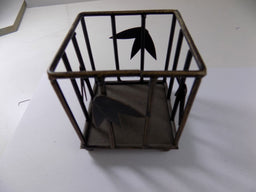 CANDLE3   SQUARE CANDLE HOLDER 3 x 3 INCH ANTIQUE GOLD