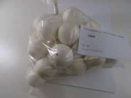 CB40 - **COTTONS BALLS - SPUN TISSUE **40MM**
