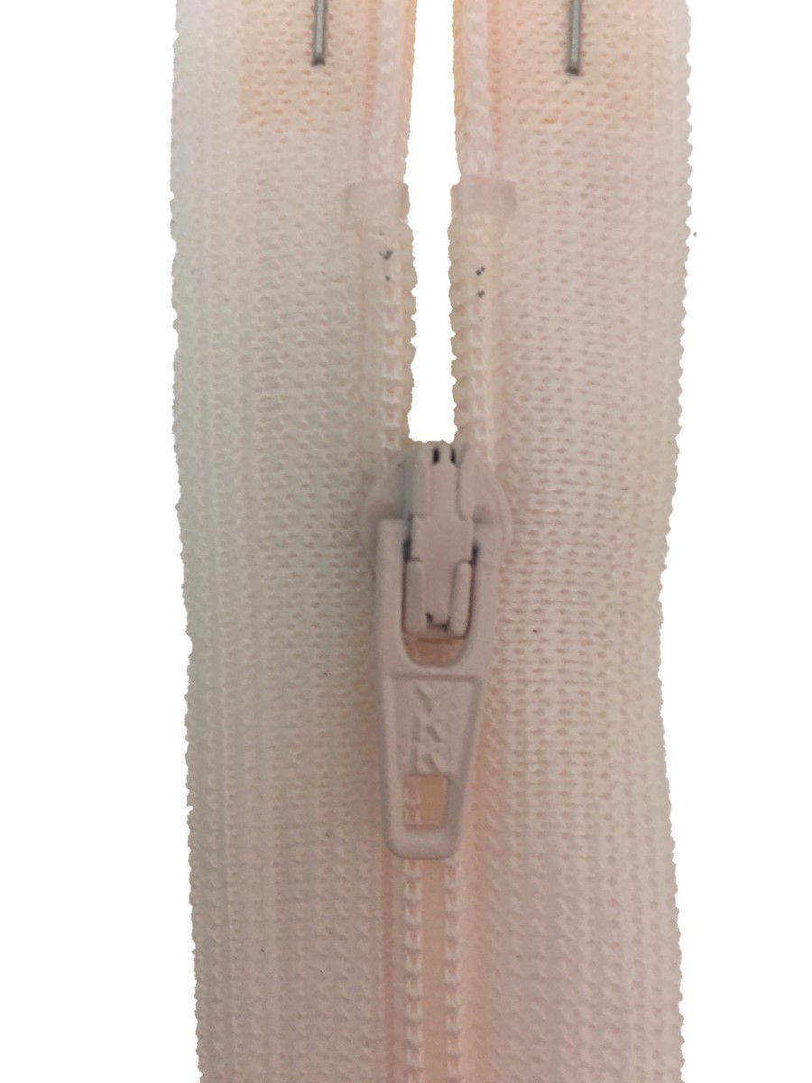 CF036-10-511 - YKK L/W OPEN END ZIP 10 inch 25 cm 511 BABY PINK