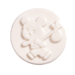 CN29-1 - BUTTONS- PANDA & BAG COL 1 OFF WHITE 22L