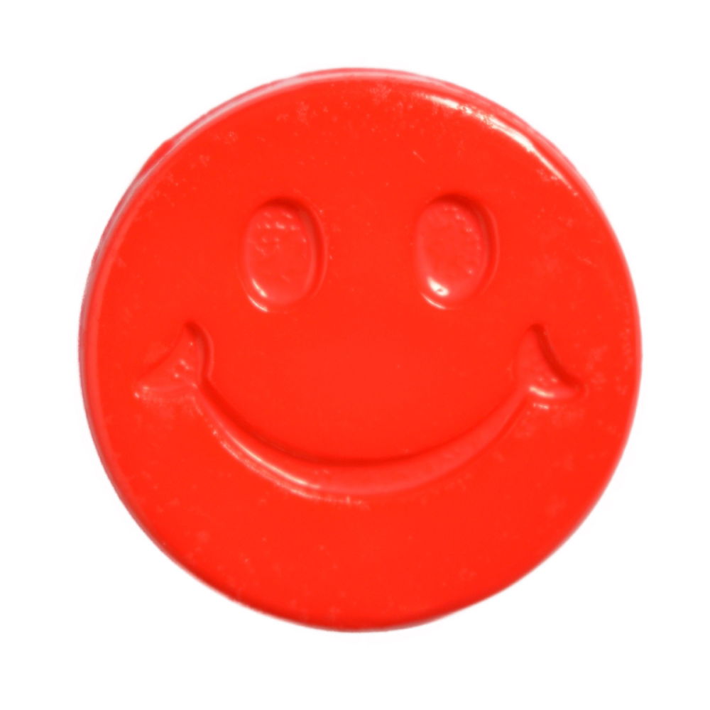 CN32-24L-30 - BUTTONS-SMILEY FACE COL 30 RED 24L