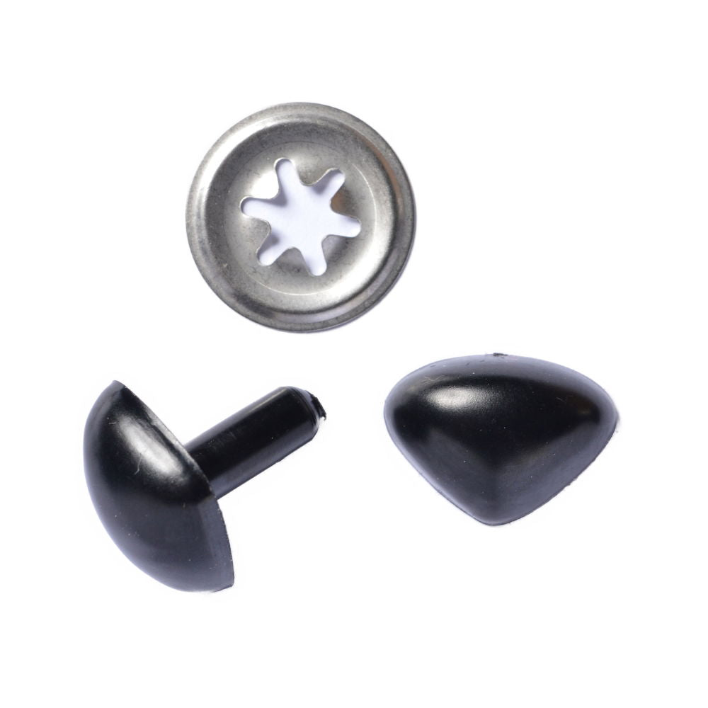 D452BK - TRIANGLE NOSES 18mm BLACK (METAL WASHER)