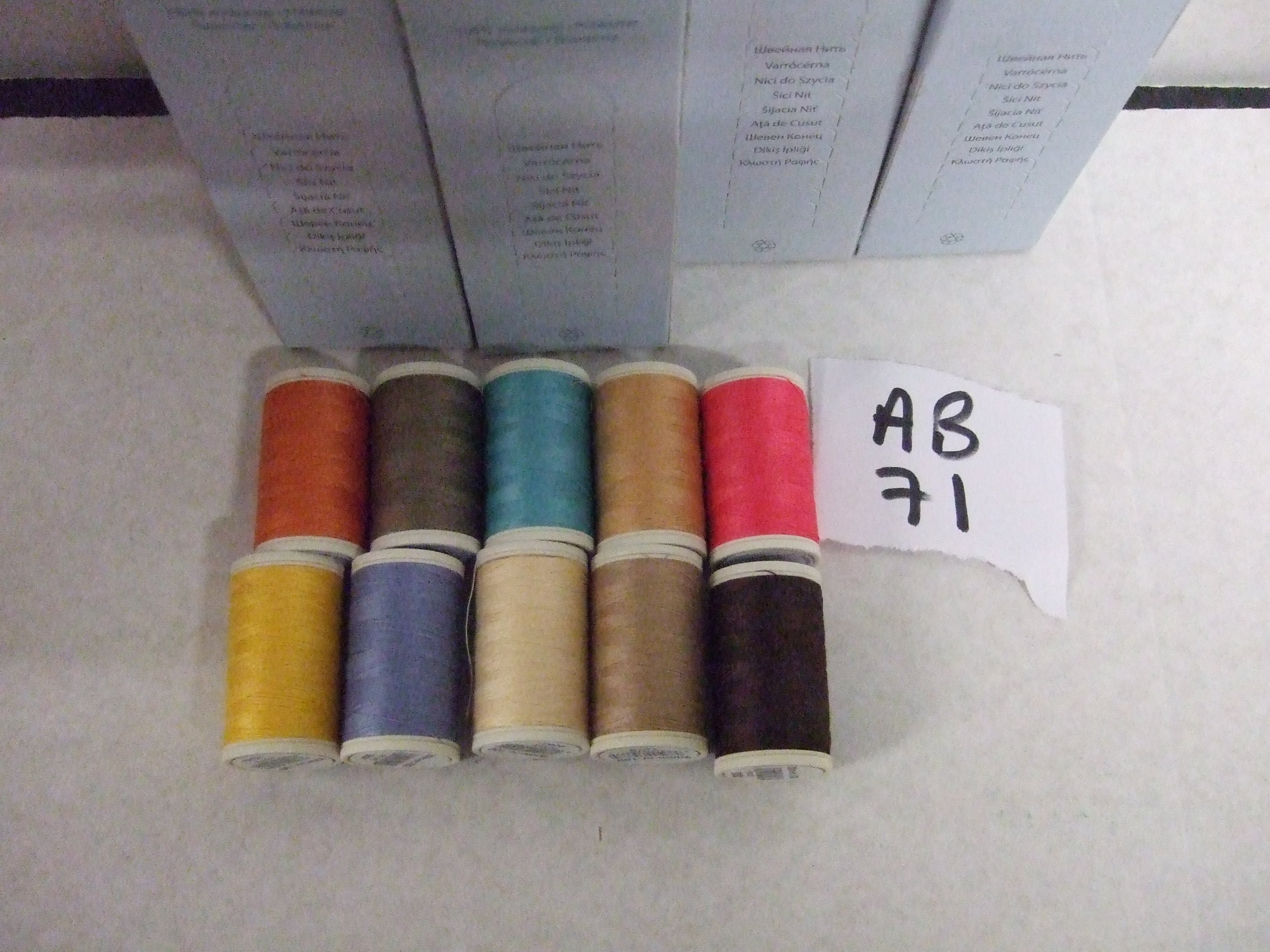 AB71  ASSORTMENT OF COATS COTTONS (4646100) 5x200m x 10 boxes
