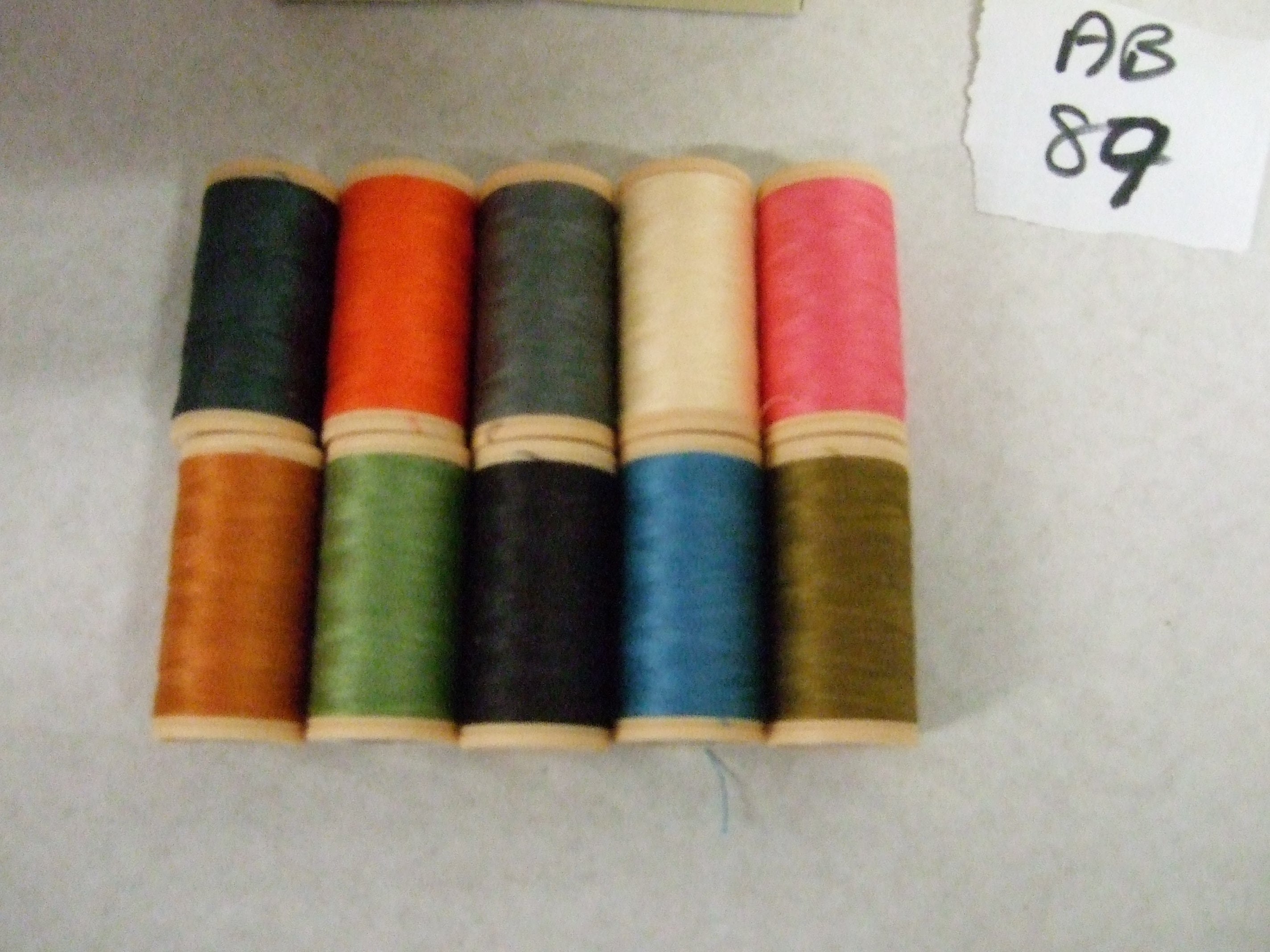 AB89  ASSORTMENT OF COATS COTTONS (4661050) 5x100M X 10 boxes
