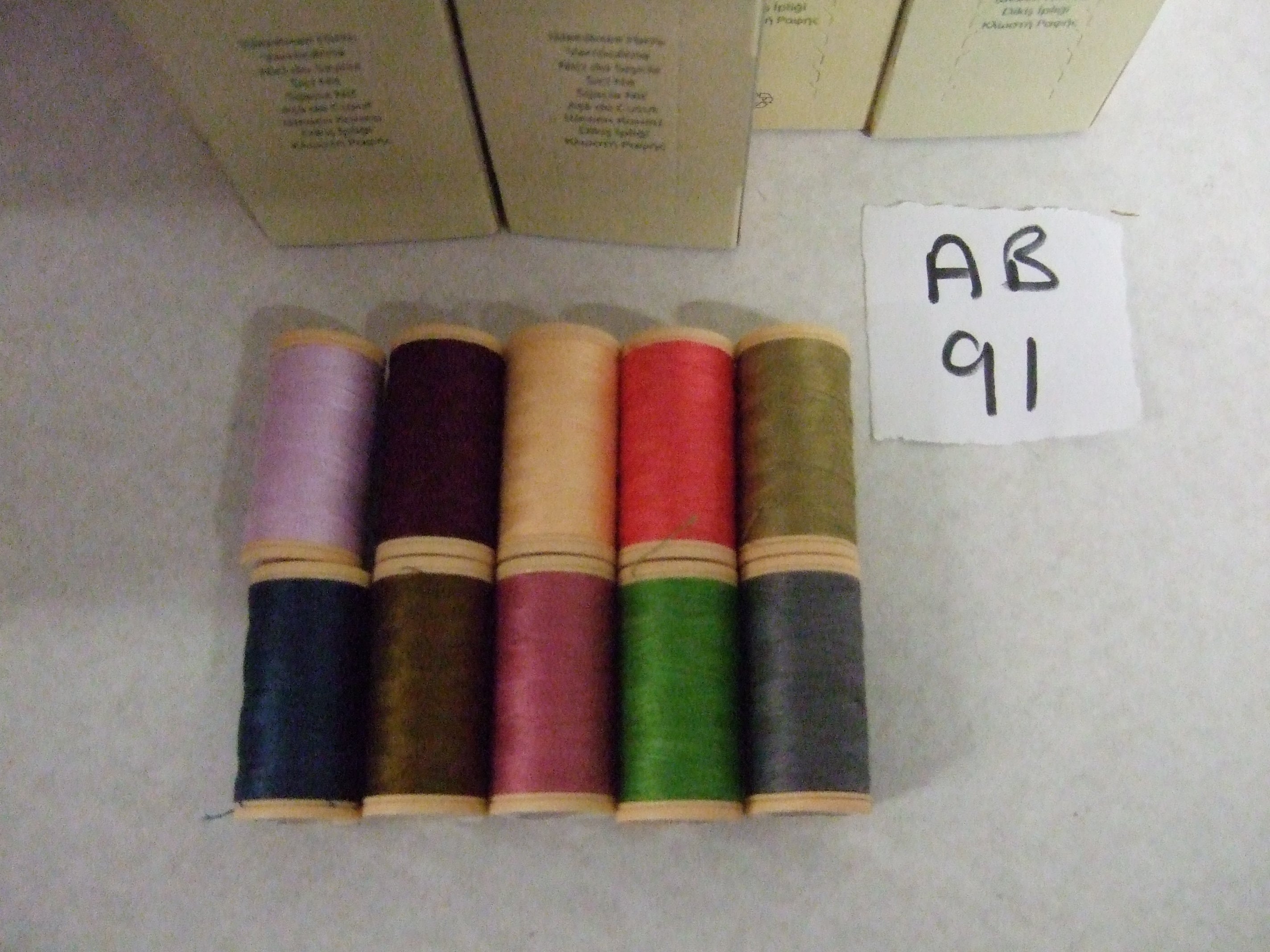 AB91  ASSORTMENT OF COATS COTTONS (4661050) 5x100M X 10 boxes