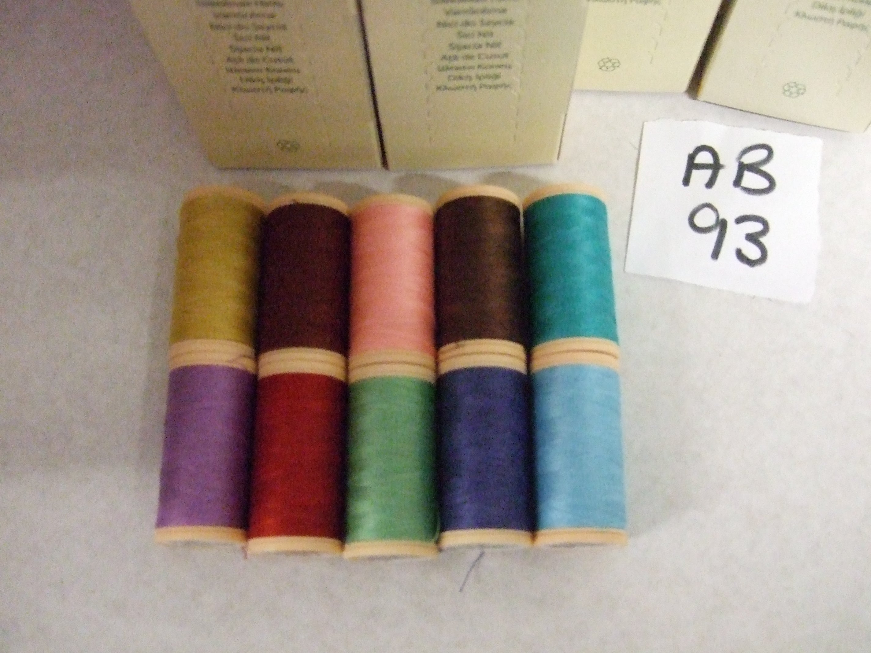 AB93  ASSORTMENT OF COATS COTTONS (4661050) 5x100M X 10 boxes