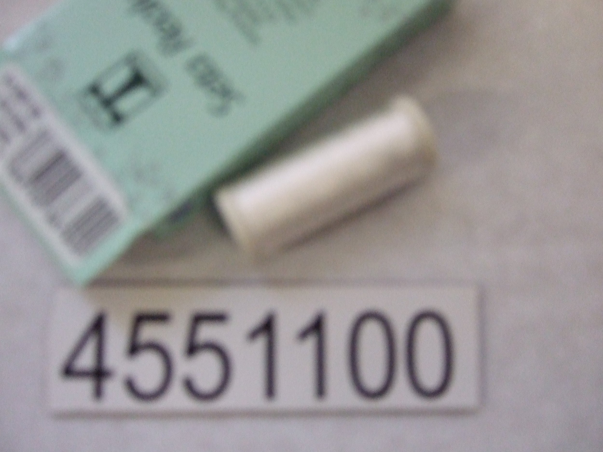 4551100-7900 **SETA REALE 80M 100% SILK SIZE 100 7900 WHITE