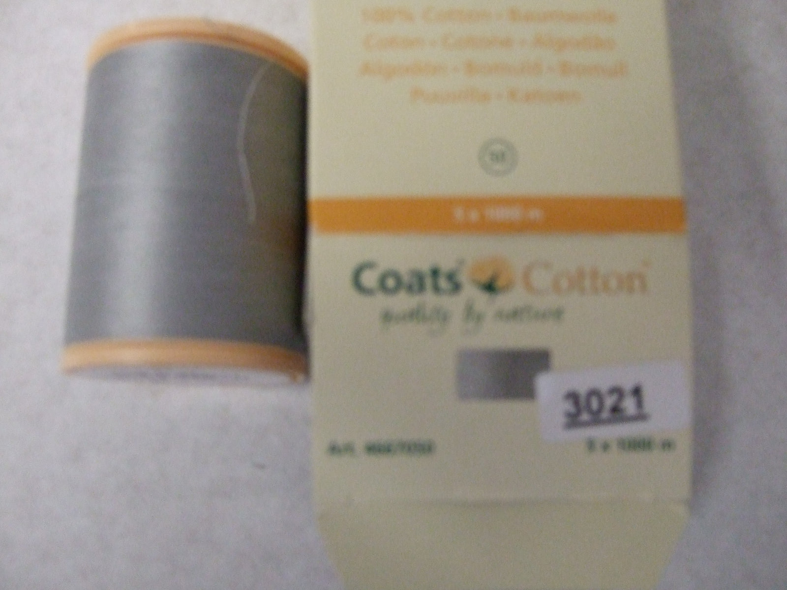 4667050-3021  COATS COTTON SIZE 50 X 1000M COL 3021 LIGHT GREY