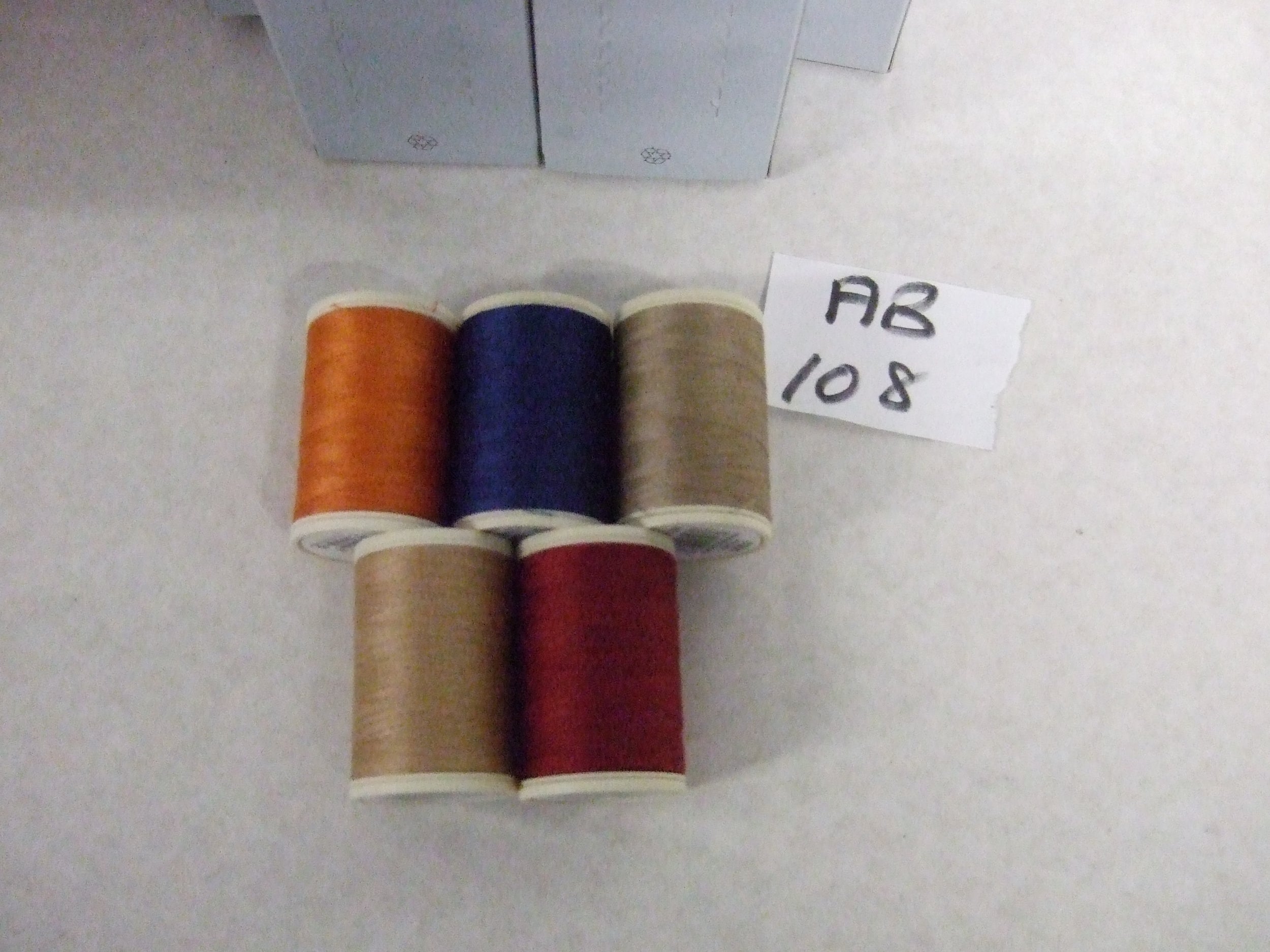 AB108  ASSORTMENT OF COATS COTTONS (4647100) 5x500M X 5 boxes