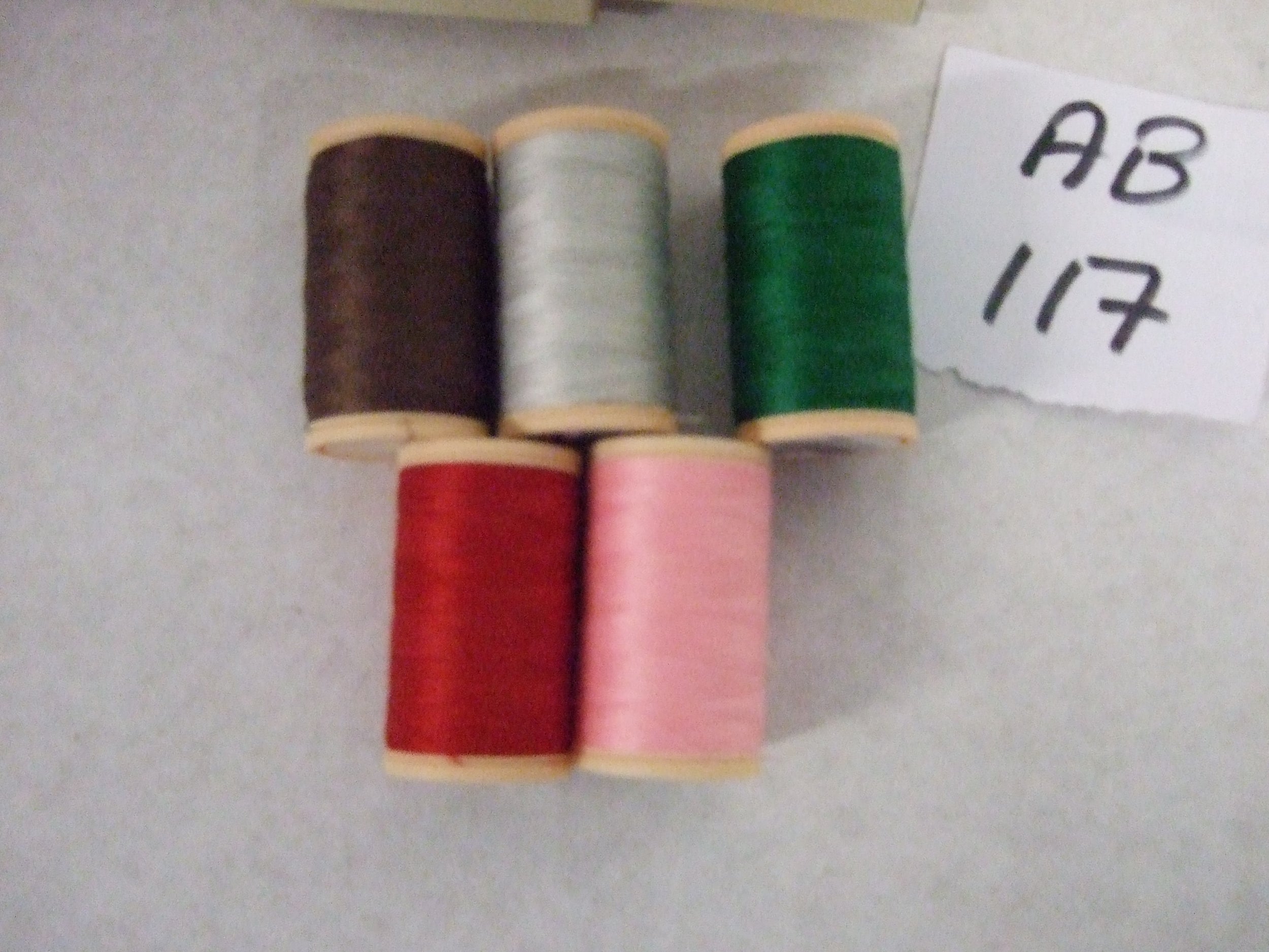 AB117  ASSORTMENT OF COATS COTTONS (4662050) 5x200M X 5 boxes