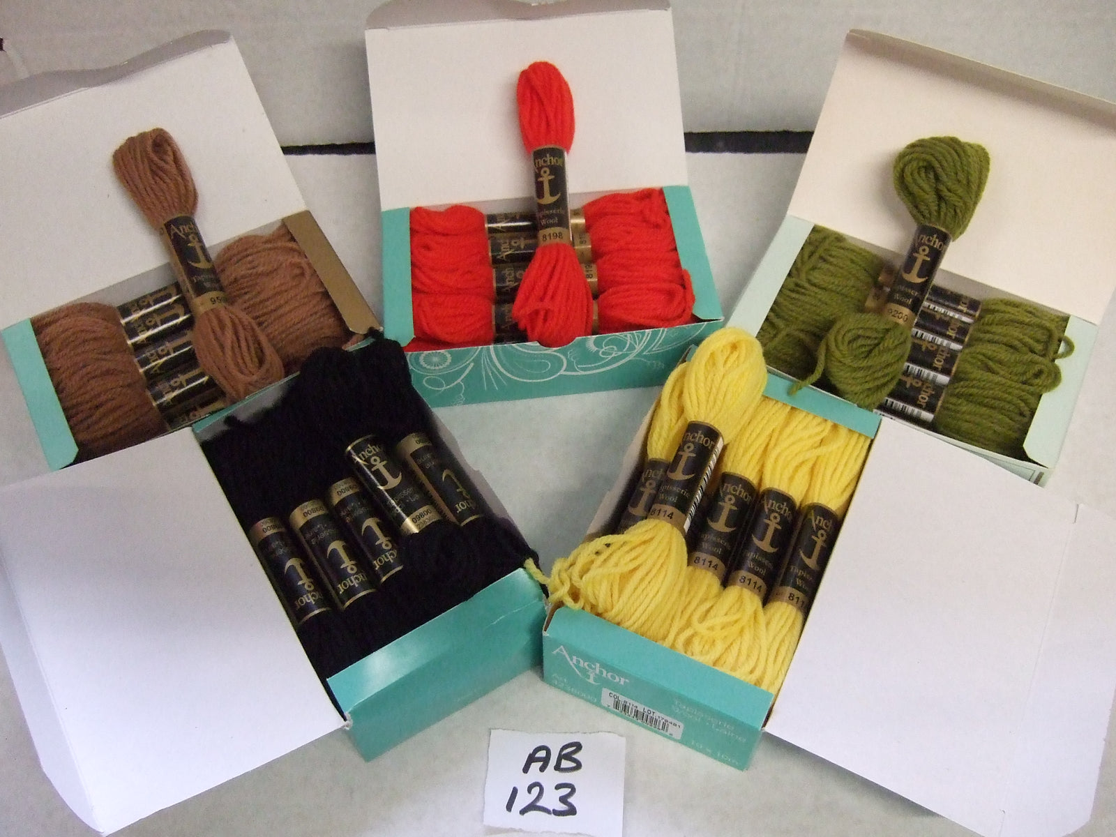 AB123  ASSORTMENT OF ANCHOR TAPISTRY WOOL 10 x 10m  X 5 boxes