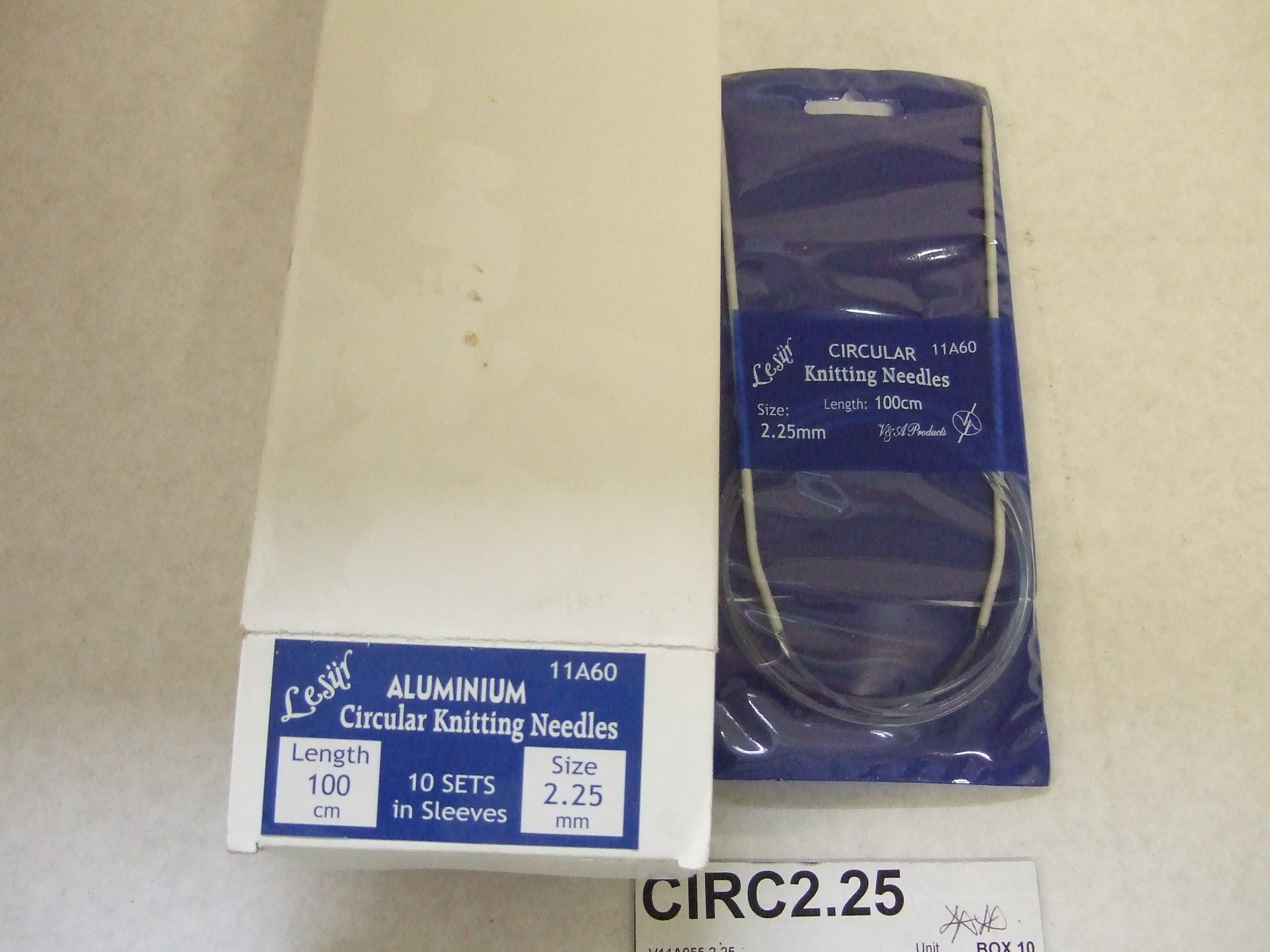 CIRC2.25 **CIRC NEEDLE ALUM/PLASTIC 100CM X 2.25MM