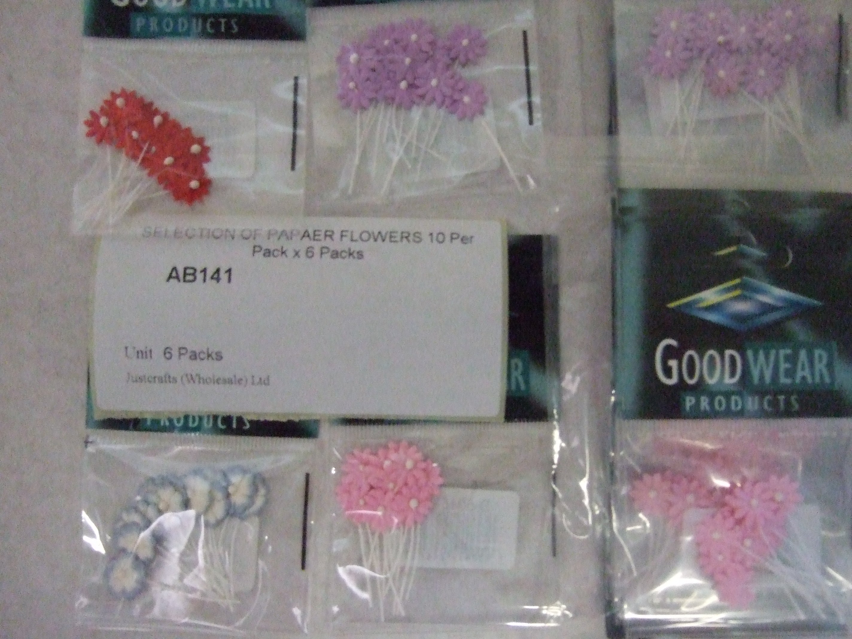 AB141 SELECTION OF PAPAER FLOWERS 10 Per Pack x 6 Packs