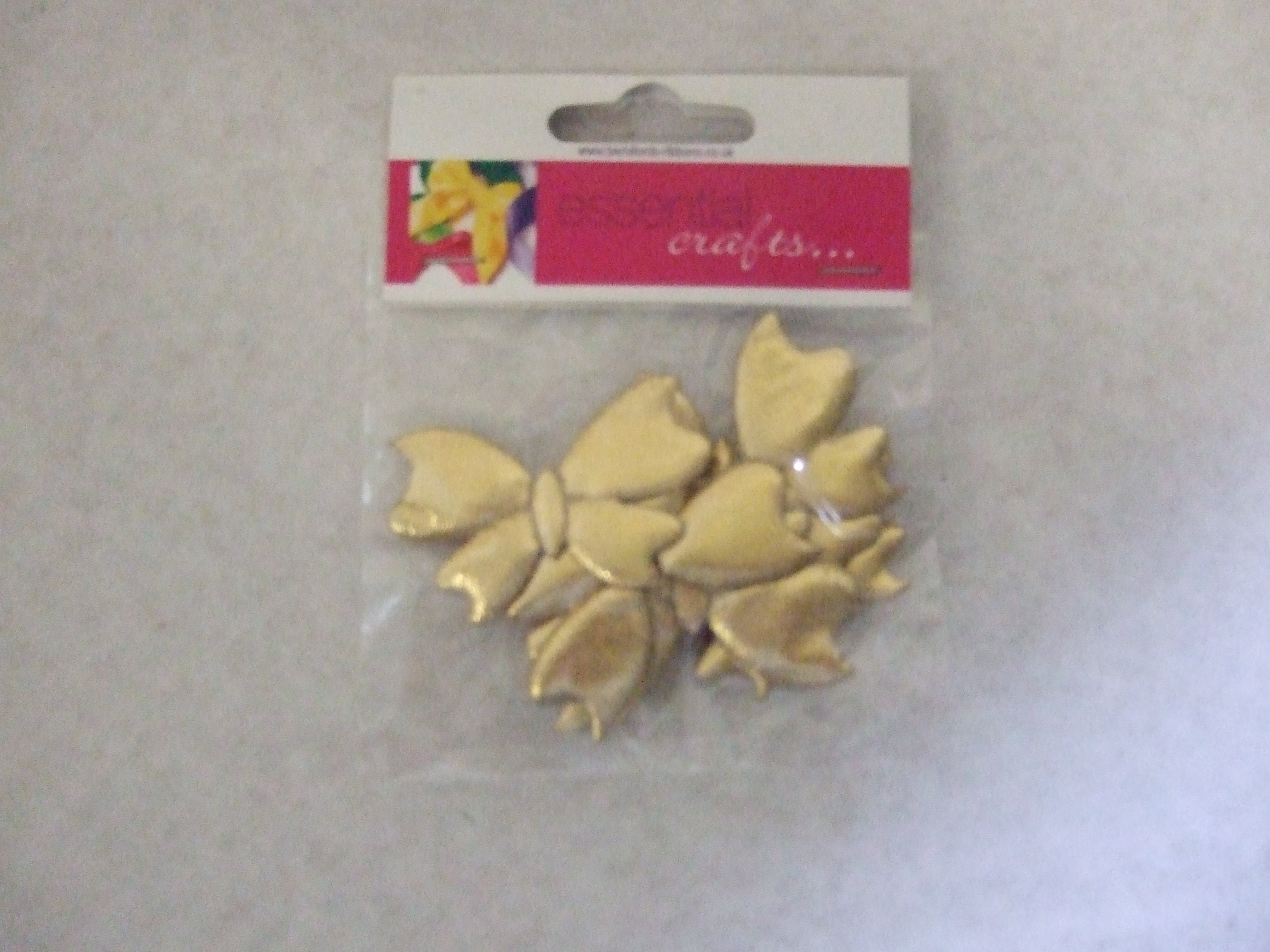 42642-200  ** METALLIC PADDED BUTTERFLY 200 GOLD 6/PK