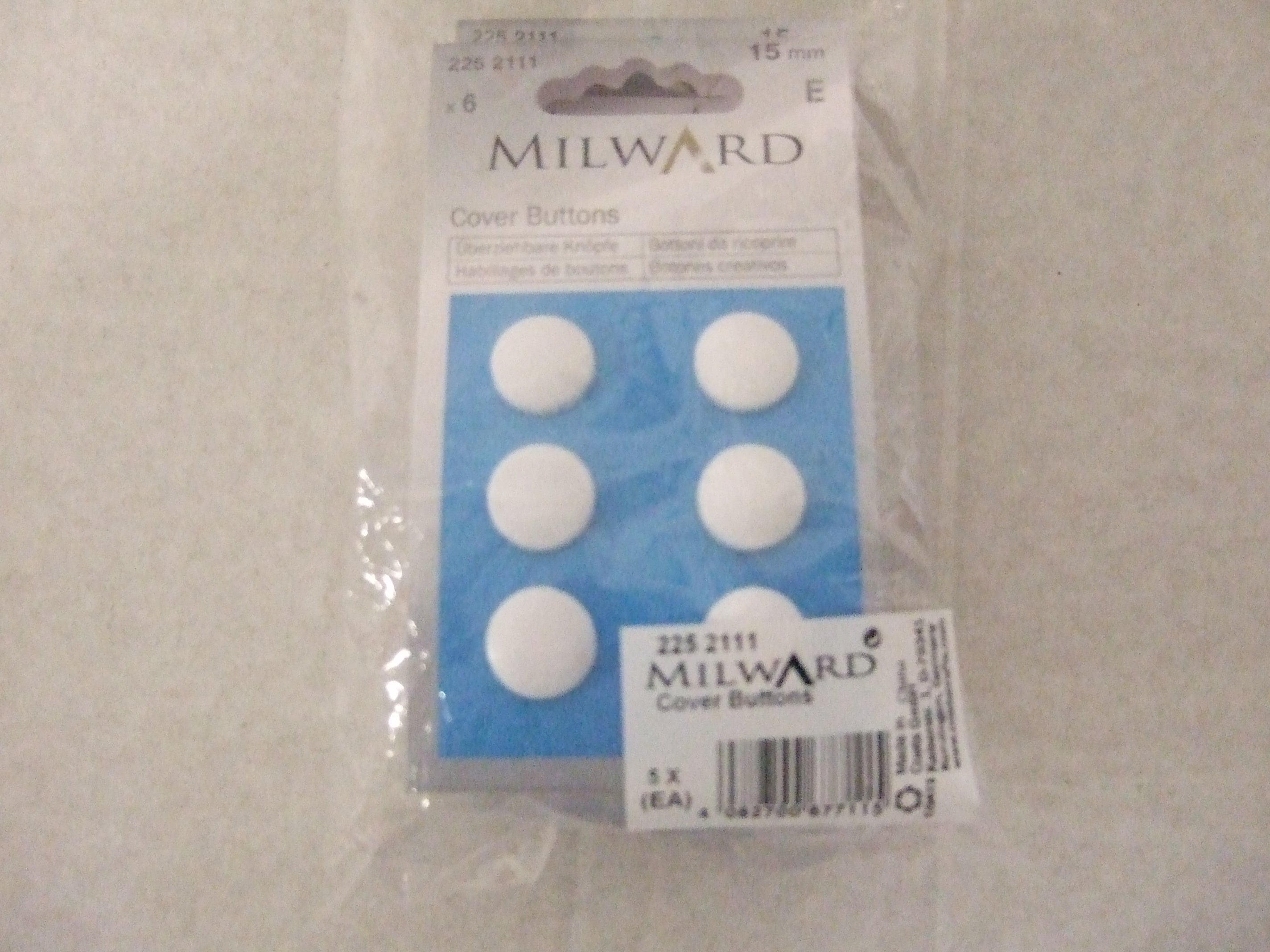 2252111  **MILWARD WHITE PLASTIC COVER BUTTONS 15MM (5CARD)