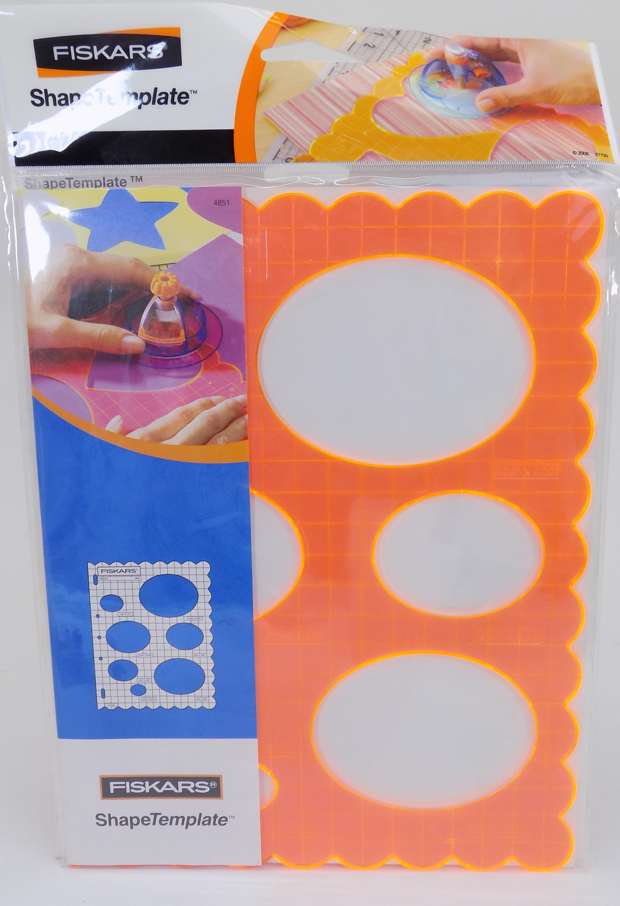 4851  **294851 FISKARS SHAPE TEMPLATES OVALS 1003824