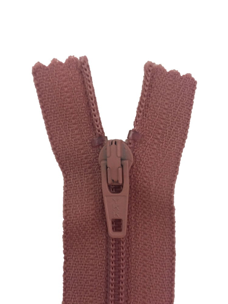 ERFC256-16-070 - YKK NYLON DRESS/ SKIRT ZIP 16 inch 41 cm 070 ANT ROSE