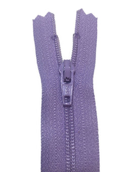 ERFC256-16-553 - YKK NYLON DRESS/ SKIRT ZIP 16 inch 41 cm 553 LILAC