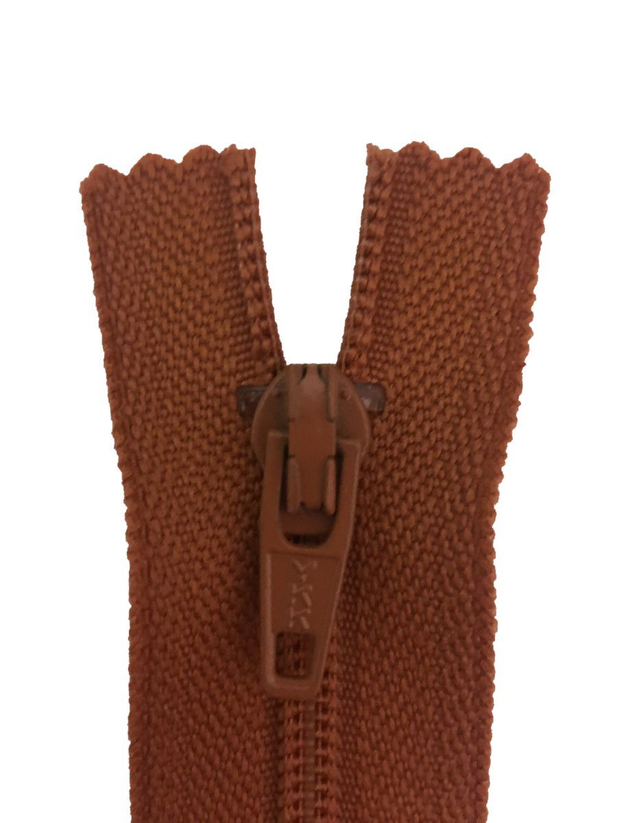 ERFC256-22-850 - YKK NYLON DRESS/ SKIRT ZIP 22 inch 56 cm 850 LT RUST