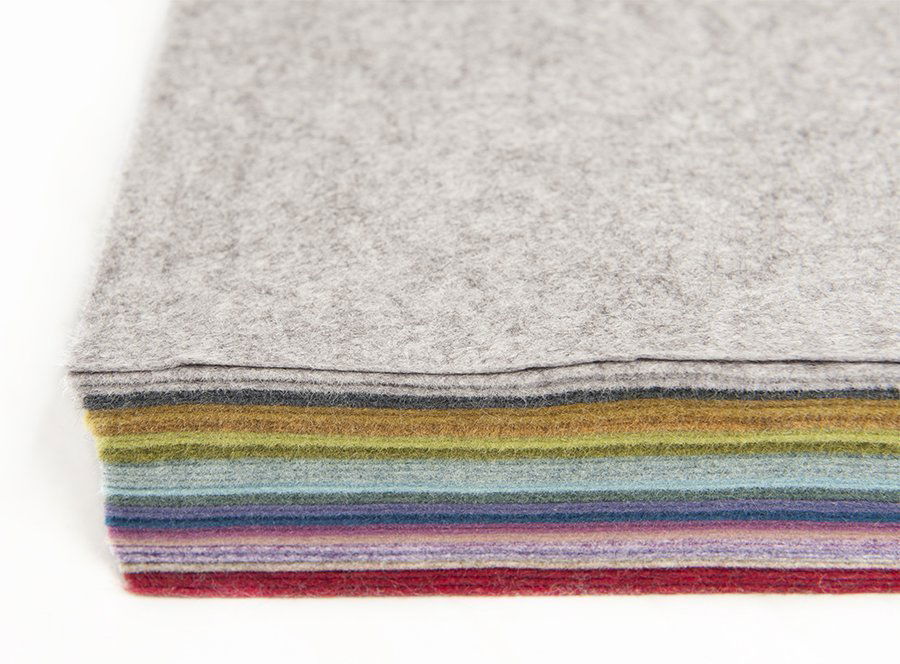 F9VINTA - FELT SQUARES 9 inch 23cm) VINTAGE ASSORTED (40 PK)